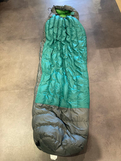 Cabelas Sleeping Bag, Green 15 Degree