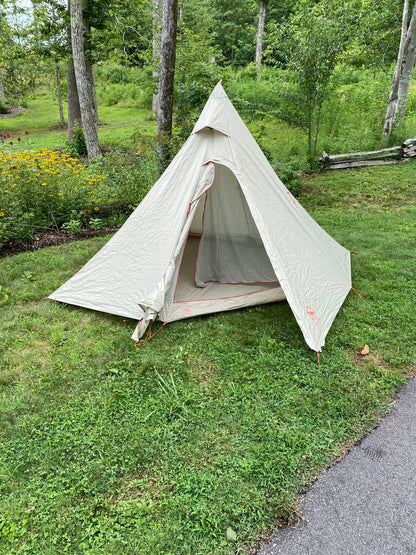 Big Agnes Gold Camp 3 Tent W/Mesh Inner, Grey/Orange (SAMPLE)
