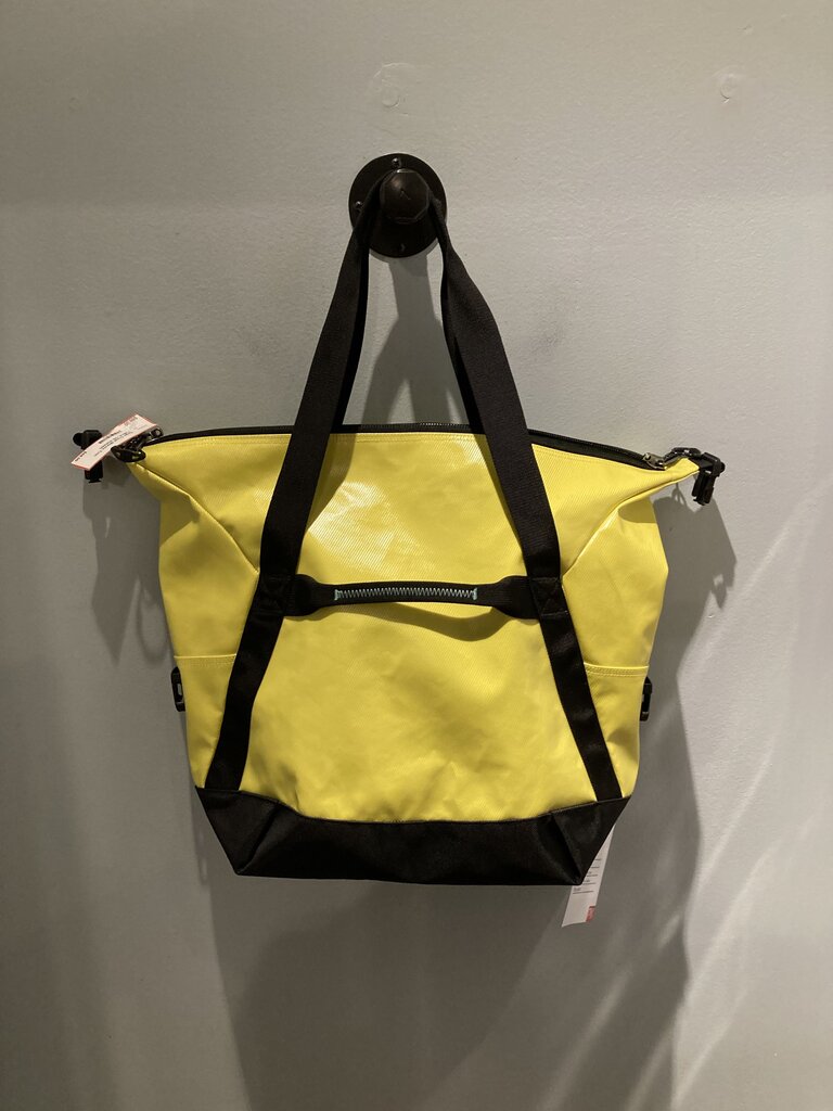 Eagle Creek Migrate Tote, Yellow, OS (Sample)