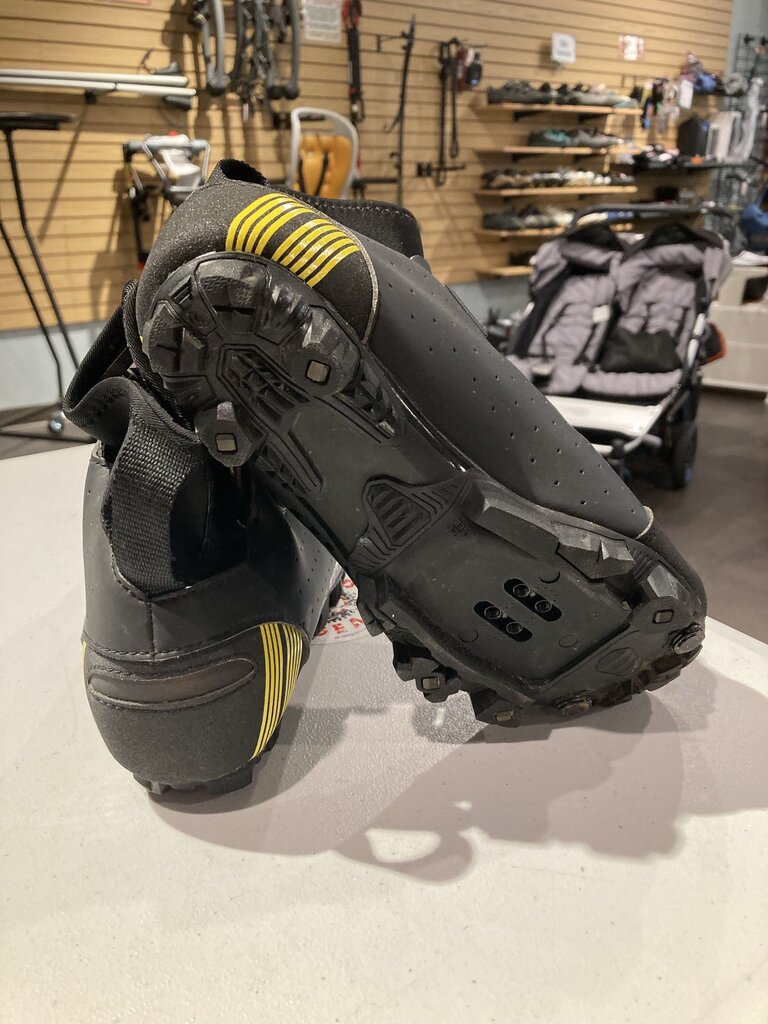 45NRTH Boa Cycling Shoes, Black/Yellow, EU 40