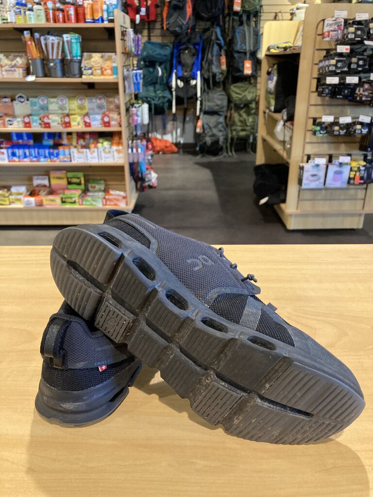 On Cloud Shoes, Black, Kids 5.5