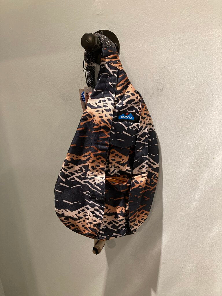 (NWT) Kavu Rope Sling Bag, Black/Brown