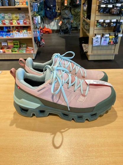 On Running Cloud WP< Pink/Green, Women's 9