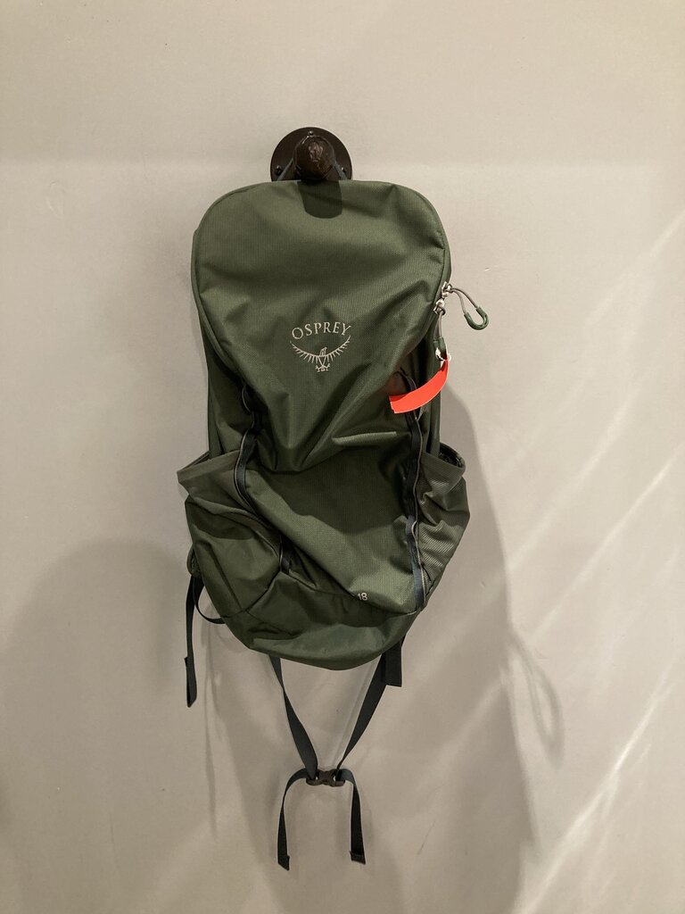 Osprey Skarab 18 Backpack, Green, 18L