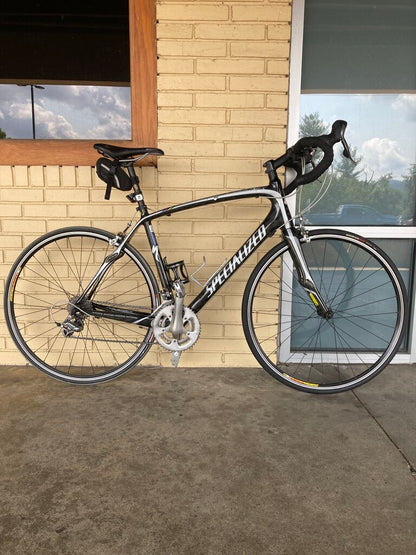 2010 Specialized Roubaix Road Bike, Black, 700c Wheels/L Frame