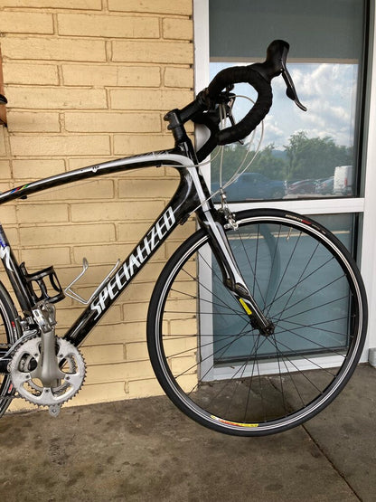 2010 Specialized Roubaix Road Bike, Black, 700c Wheels/L Frame