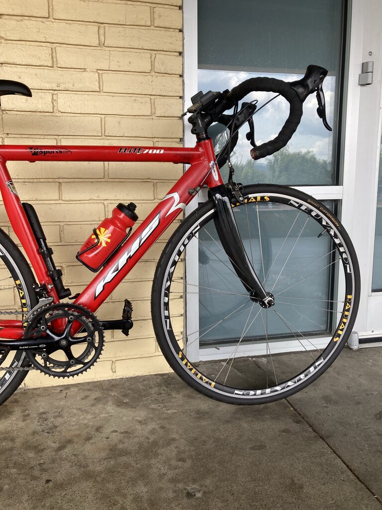 KHS Flite 700 Road Bike, Red, 700c/22"