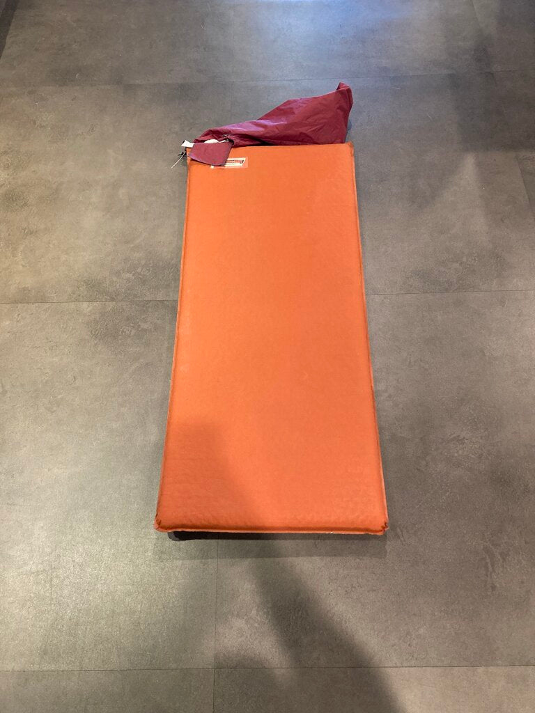 Thermarest Guidelite Self-Inflating Sleeping Pad, Orange