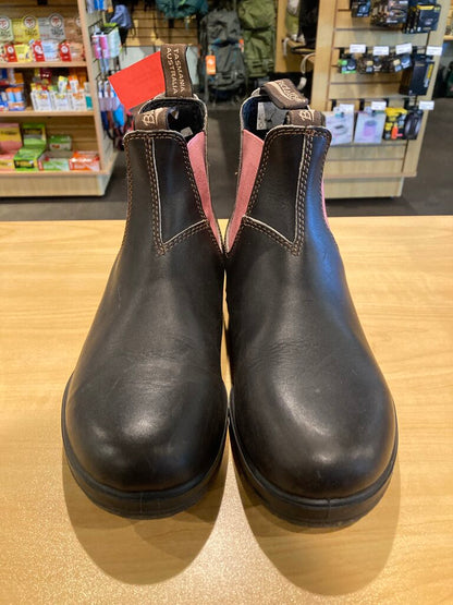 Blundstone Chelsea Boots, Brown/Pink, Women's 9