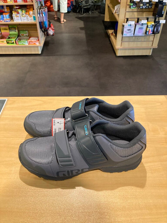 Giro Berm MTB Shoes, Grey, Women's 10.5 (unused)