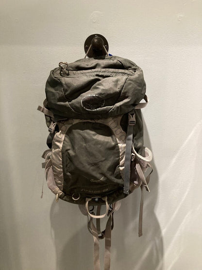 (Wear/Stains) Osprey Stratos 26, Grey, 26L