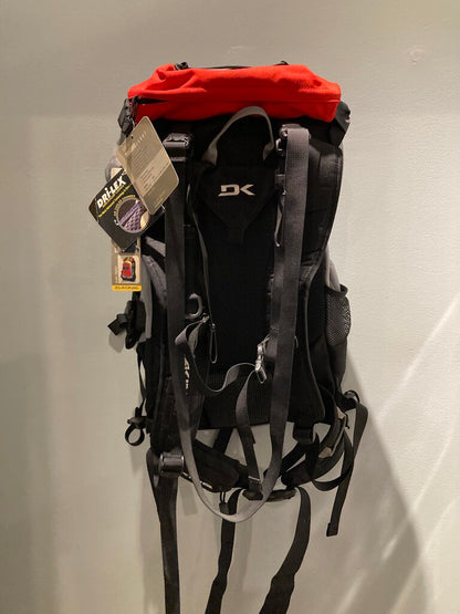 Dakine Poacher Backpack, Red/Black, 23L?