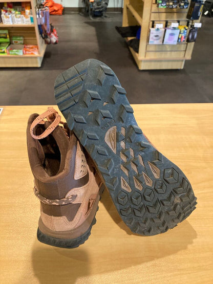 Altra Lone Peak Hiker 2, Brown, Women's 6