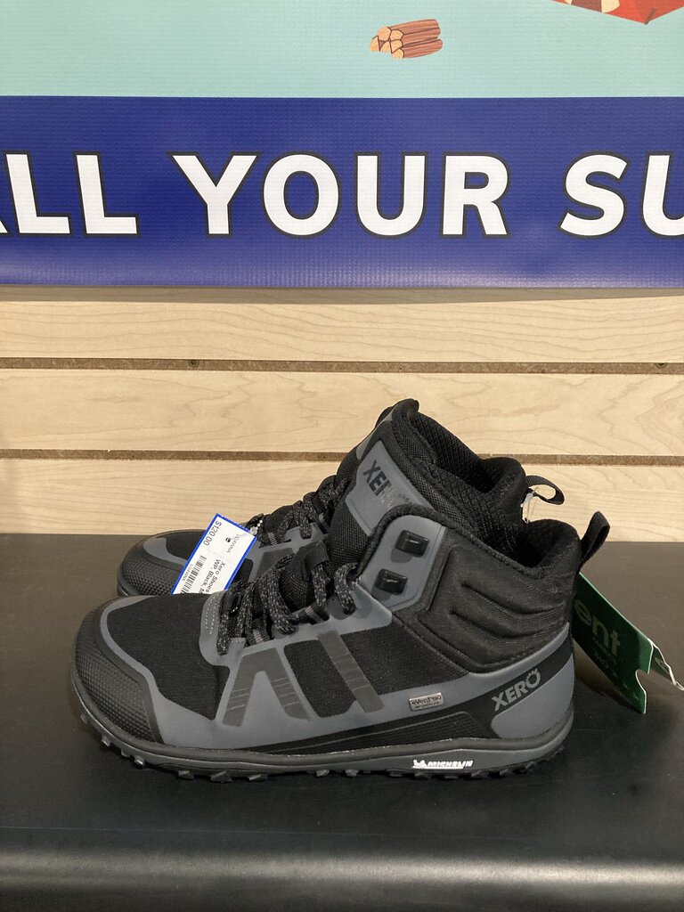 Xero Shoes Scrambler Mid WP, Black, Men's 7.5 (unused)