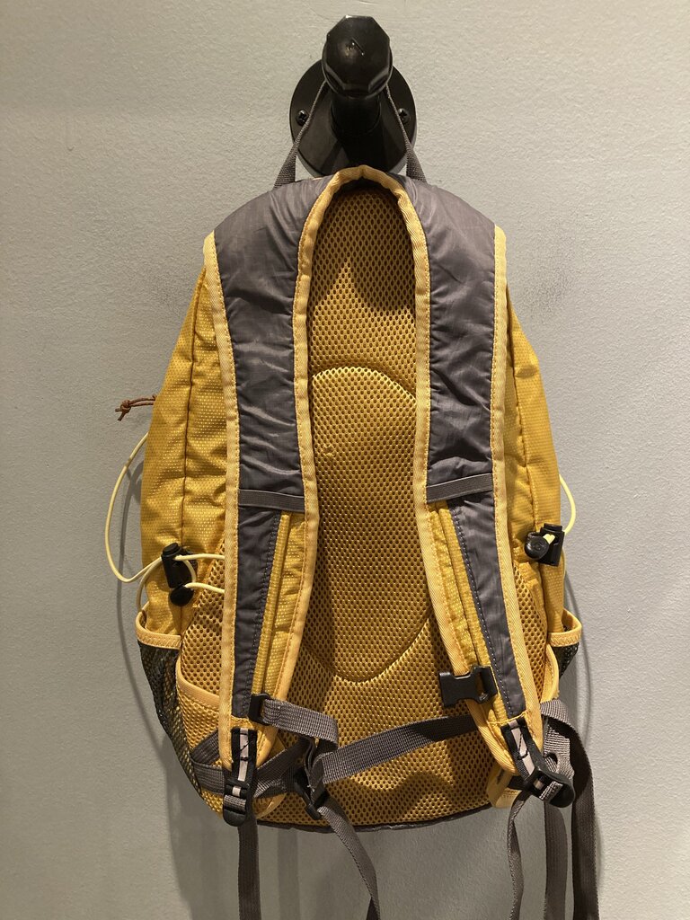 Coleman Daypack, Grey/Yellow