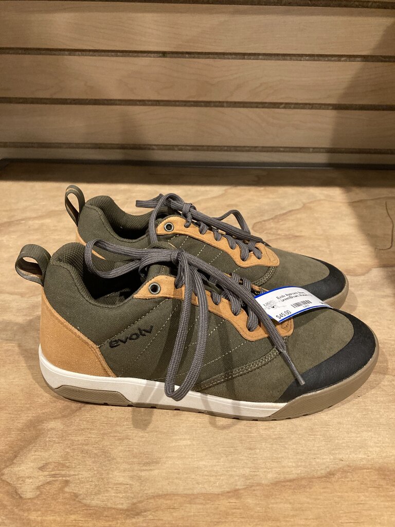 Evolv Approach Shoes, Green/Brown, Women's 7.5