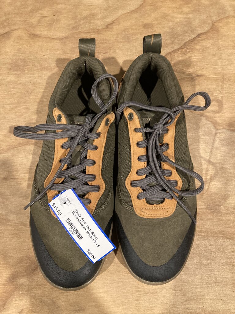 Evolv Approach Shoes, Green/Brown, Women's 7.5