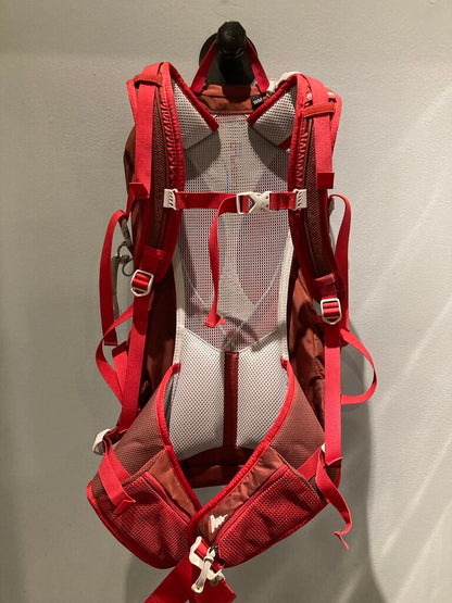 Gregory Jade 28, Red, Women's M