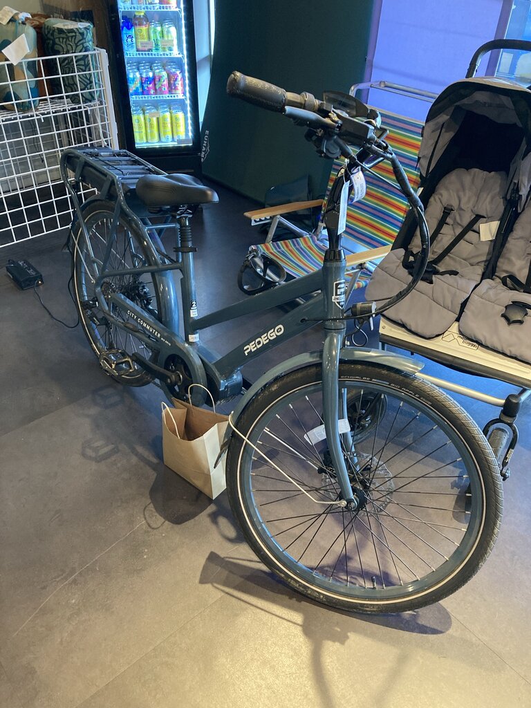 Pedego 2 City Commuter Ebike, Blue, 16" Frame, 26" Wheels