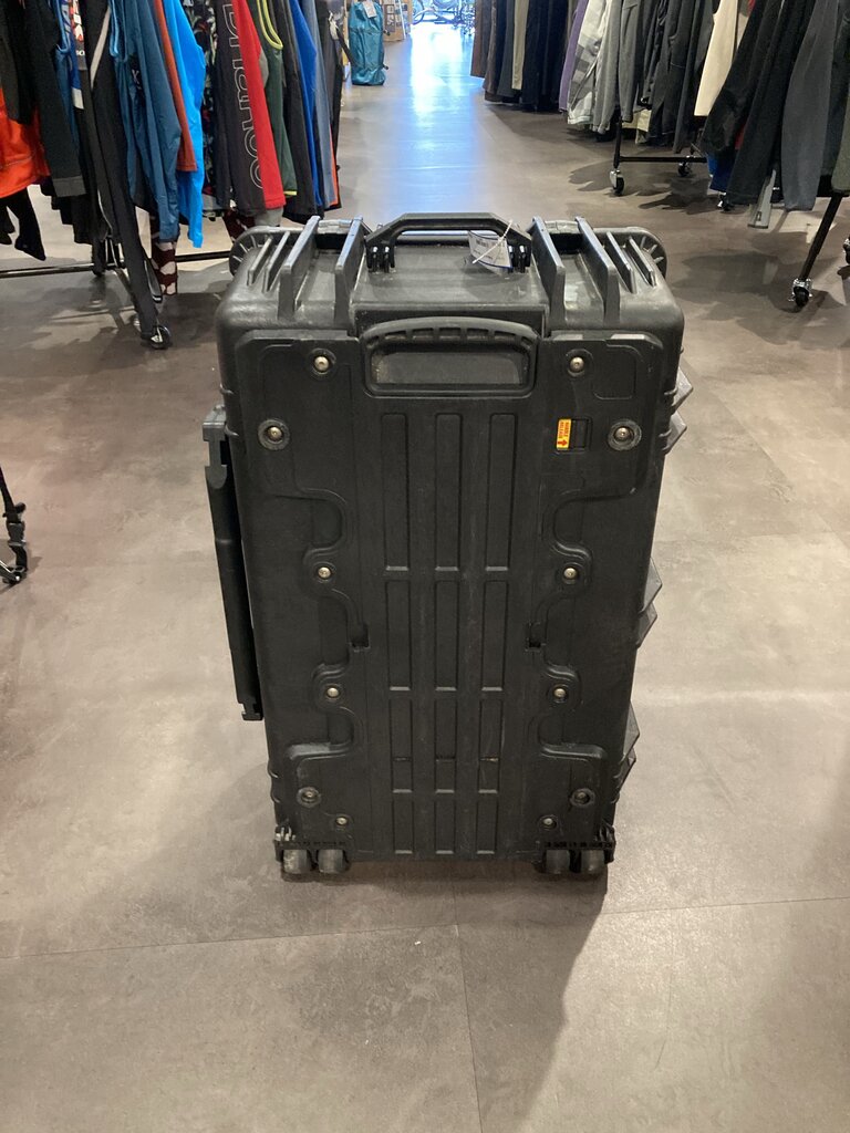 Pelican 1650 Case, Black