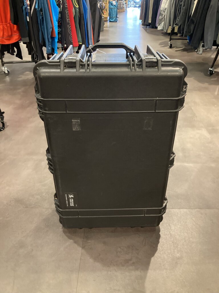 Pelican 1650 Case, Black
