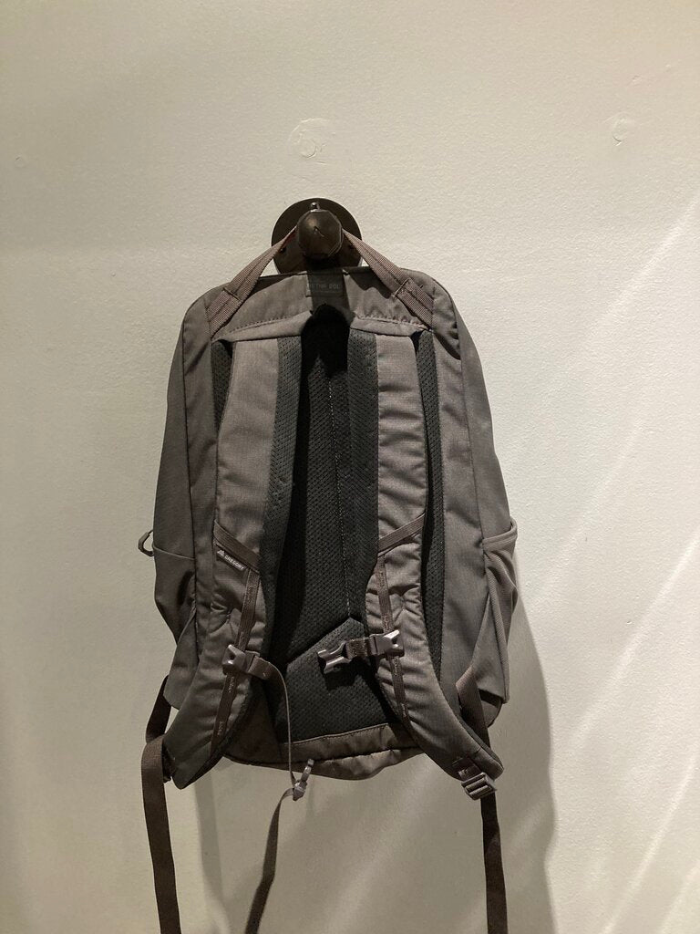 Gregory Retna Daypack, Grey, 20L