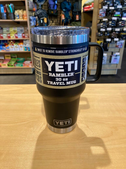 (NWT) Yeti Rambler 30 oz Travel Mug, Navy