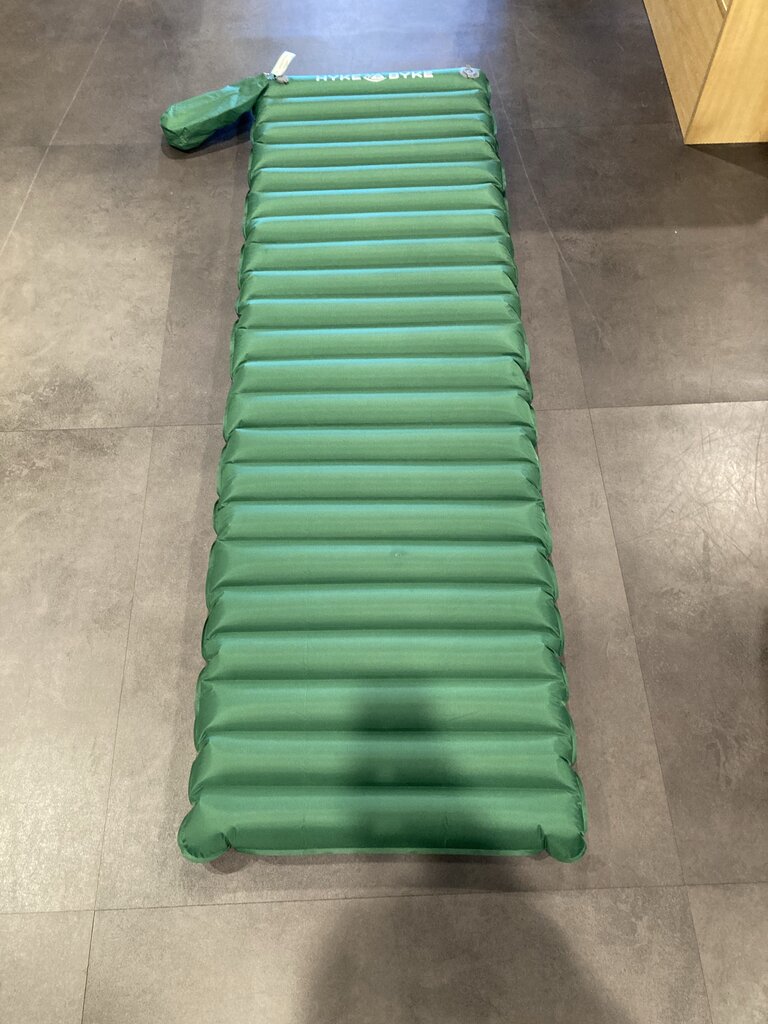 Hyke Byke Inflatable Sleeping Pad, Green