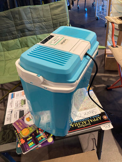 (Tested) Ivation Thermoelectric Cooler/Warmer, Blue/White