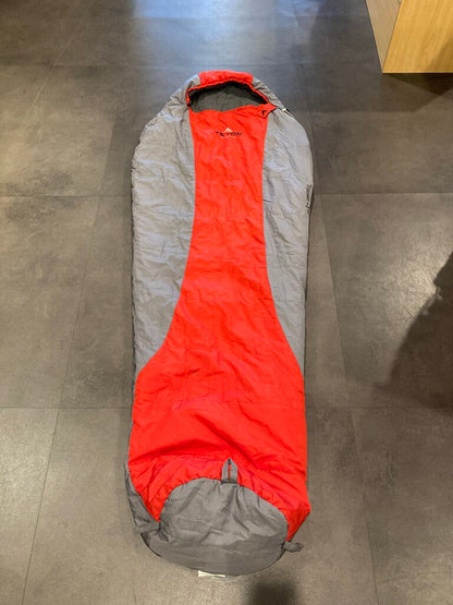 Teton Sports Tracker 5deg Sleeping Bag, Red/Grey