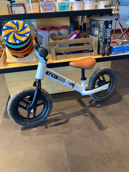 KKDI Strider Bike, White/Black, OS