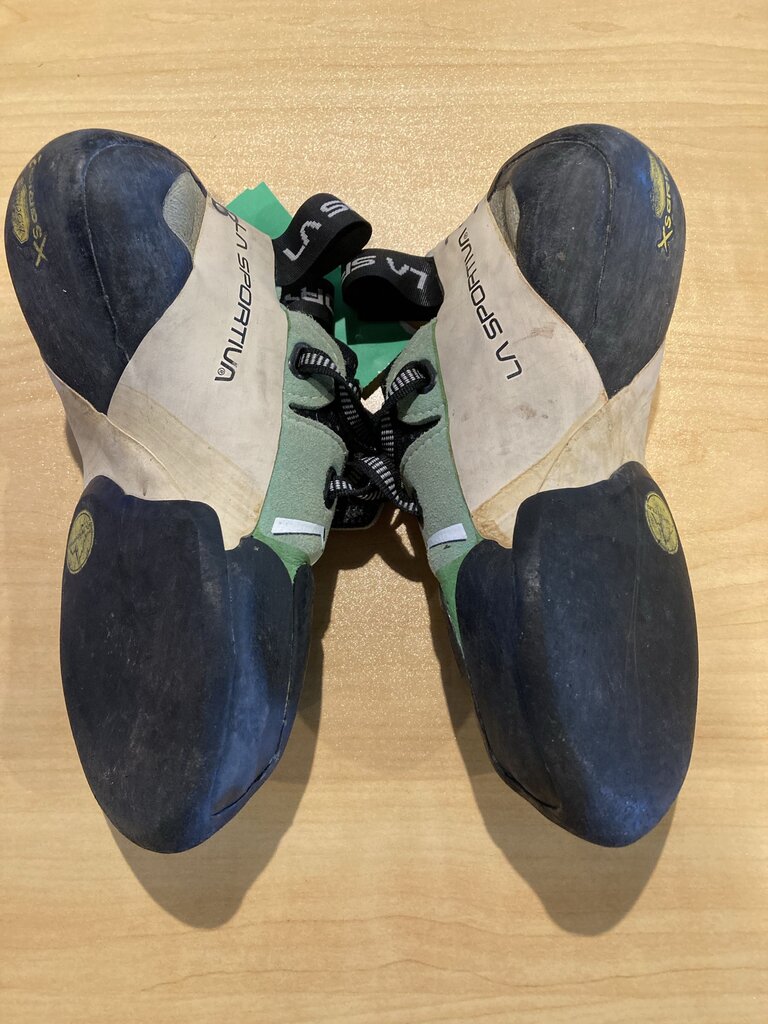 La Sportiva P3 Climbing Shoes, Teal/White, 35
