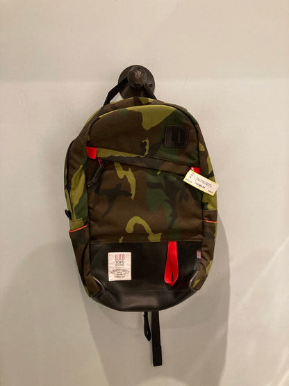 Topo Designs Daypack Leather, Camo/Black, 21L (Sample)