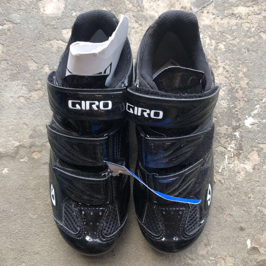 GIro Sante II Bike Shoes, Black, Women's 5