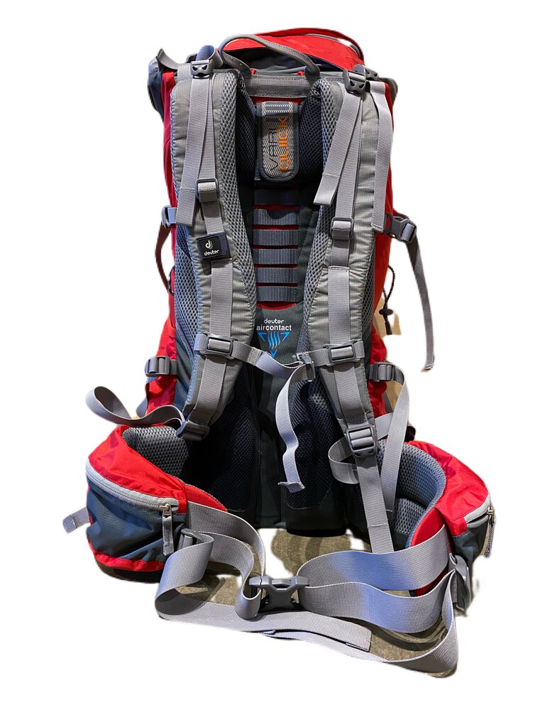 Deuter Act Lite 40 + 10 Pack, Red/Grey